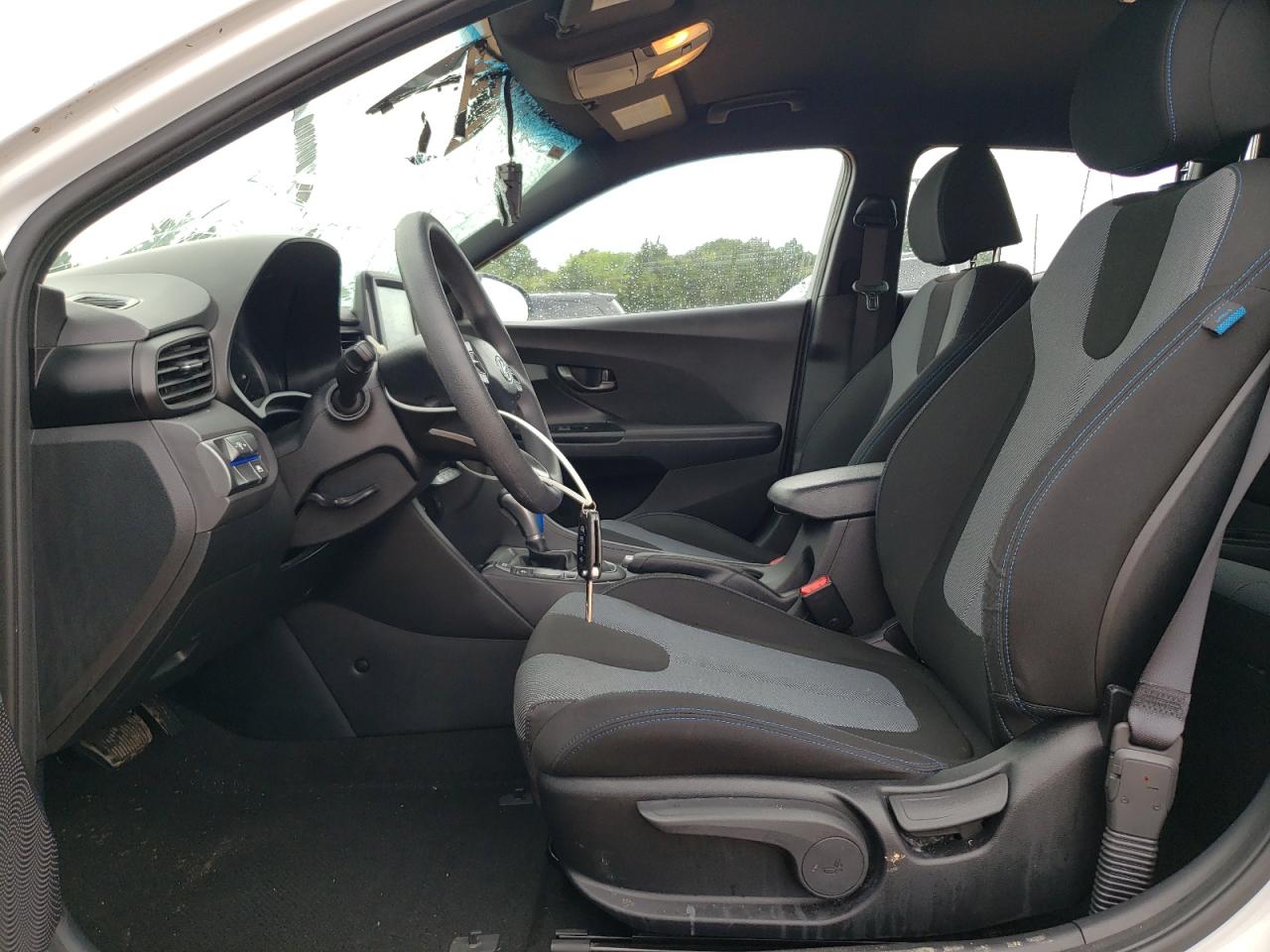 2019 Hyundai Veloster Base VIN: KMHTG6AFXKU003154 Lot: 69084245