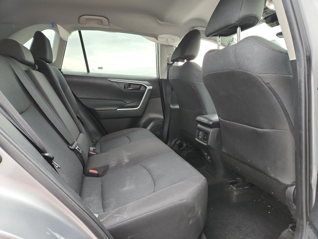 2022 Toyota Rav4 Le VIN: 2T3F1RFV0NC267853 Lot: 70096285