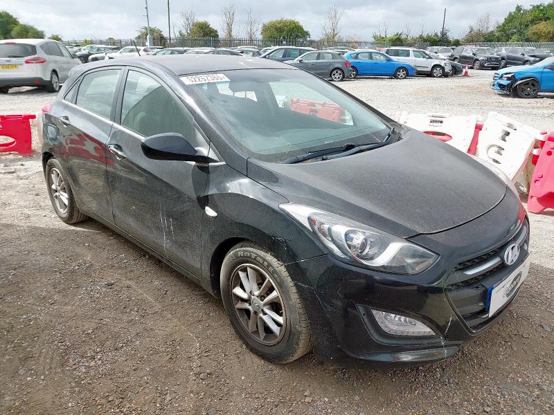 2015 HYUNDAI I30 SE