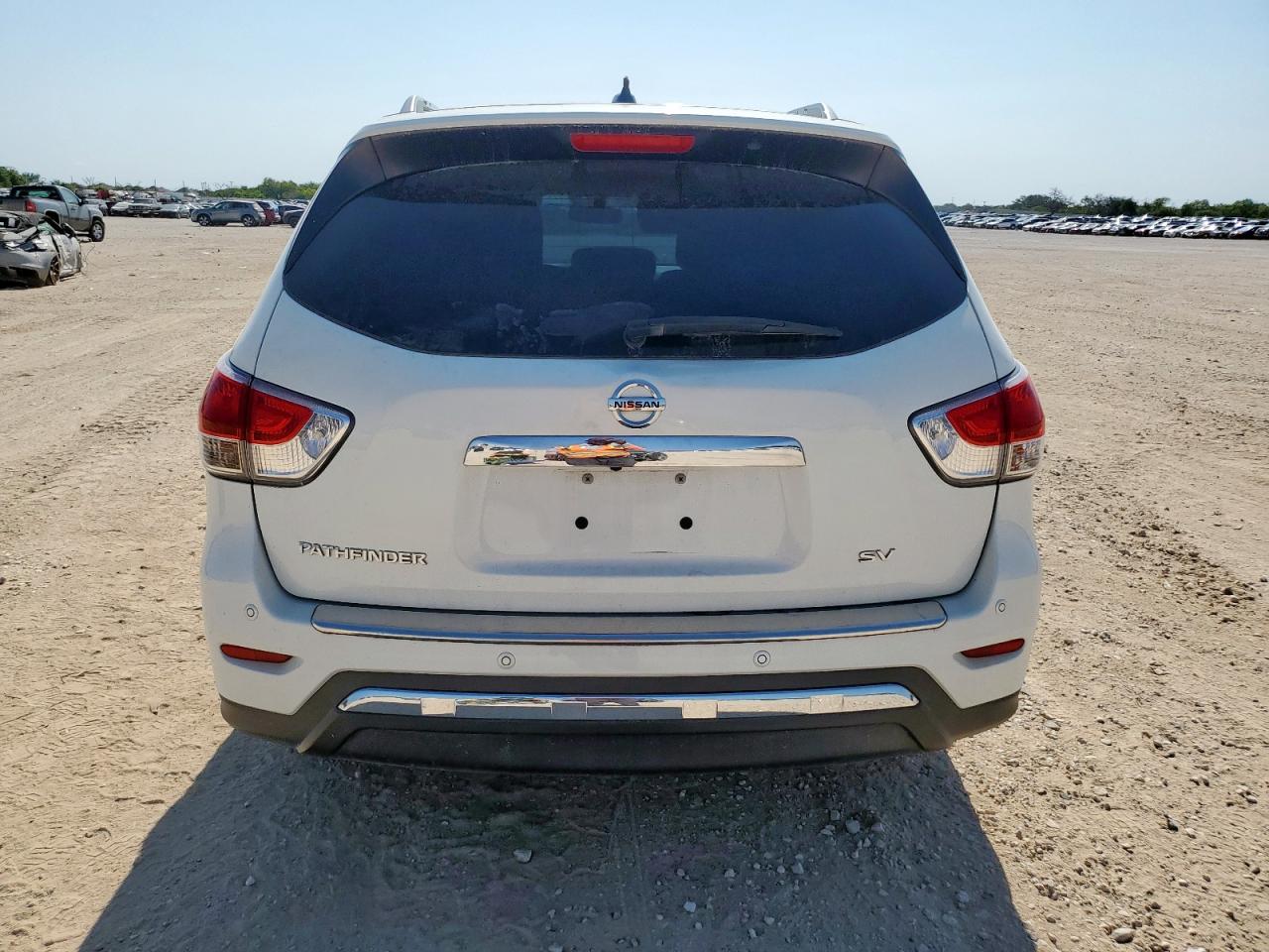 2015 Nissan Pathfinder S VIN: 5N1AR2MN0FC649974 Lot: 68195605