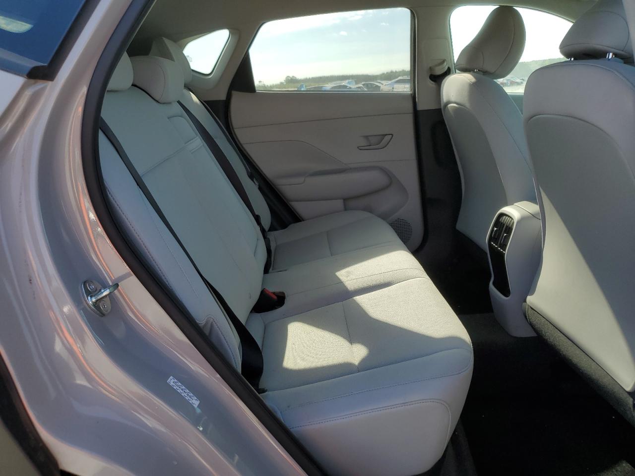 2024 Hyundai Kona Sel VIN: KM8HBCAB3RU039326 Lot: 70497065