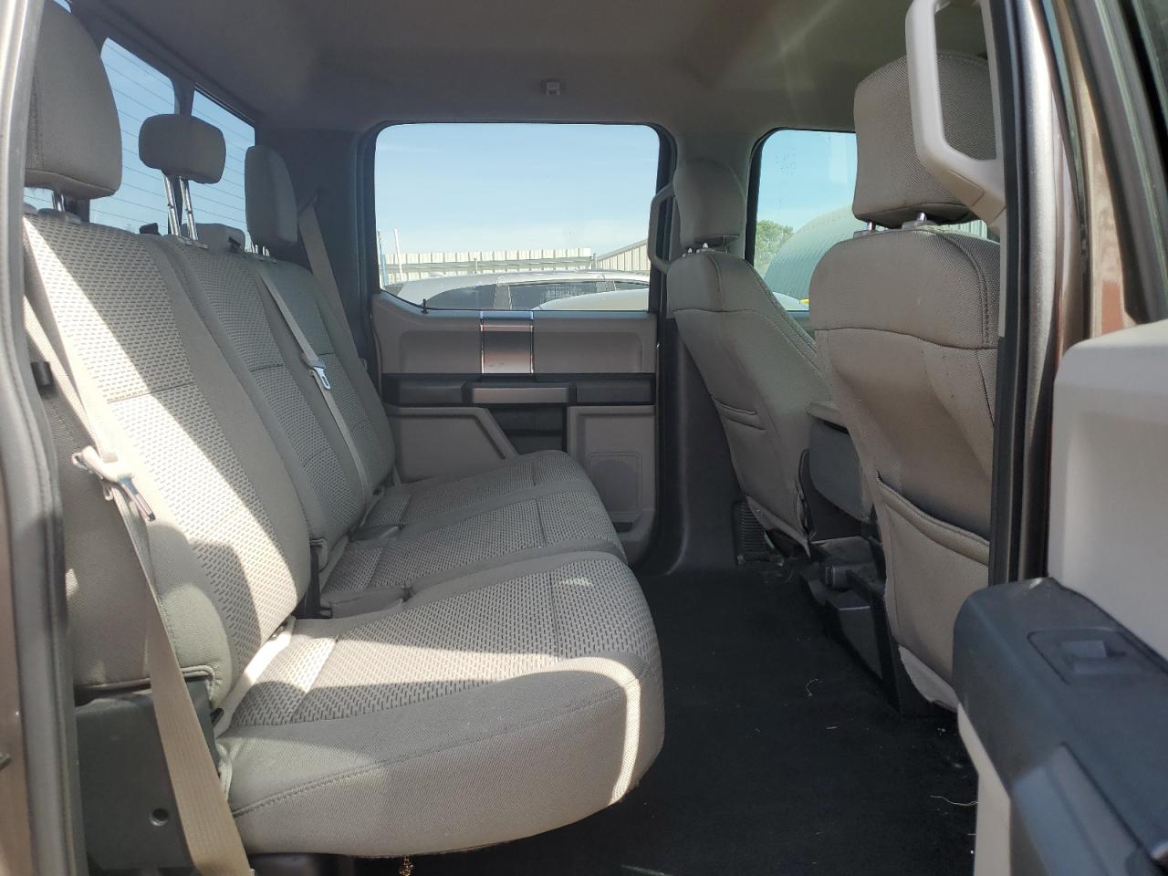 2015 Ford F150 Supercrew VIN: 1FTEW1EP0FKE09242 Lot: 70362165