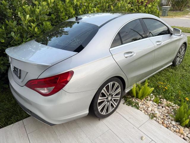  MERCEDES-BENZ CLA-CLASS 2018 Srebrny