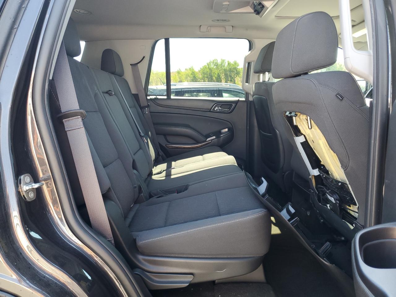 2015 Chevrolet Tahoe C1500 Ls VIN: 1GNSCAECXFR641595 Lot: 68126805