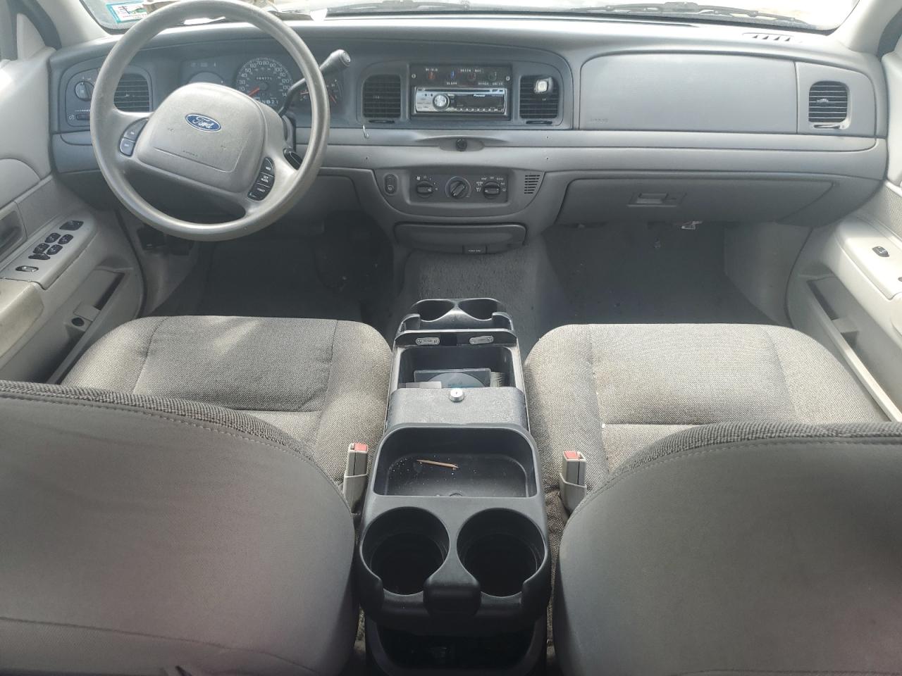 2003 Ford Crown Victoria Police Interceptor VIN: 2FAFP71W43X196943 Lot: 70266405