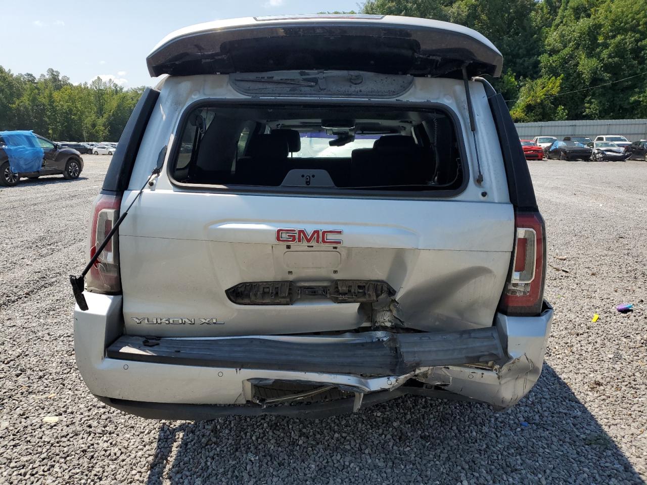 2015 GMC Yukon Xl C1500 Slt VIN: 1GKS1HKC6FR157262 Lot: 67484055