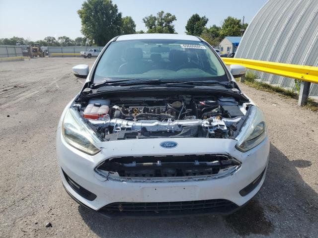  FORD FOCUS 2016 Белы