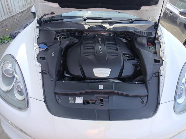 2012 PORSCHE CAYENNE V6