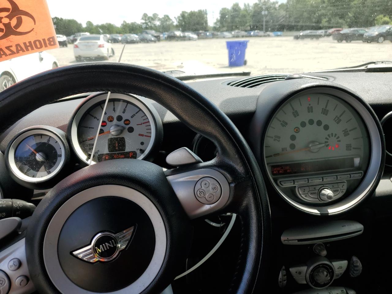 2009 Mini Cooper S VIN: WMWMS33559TG89985 Lot: 68708015
