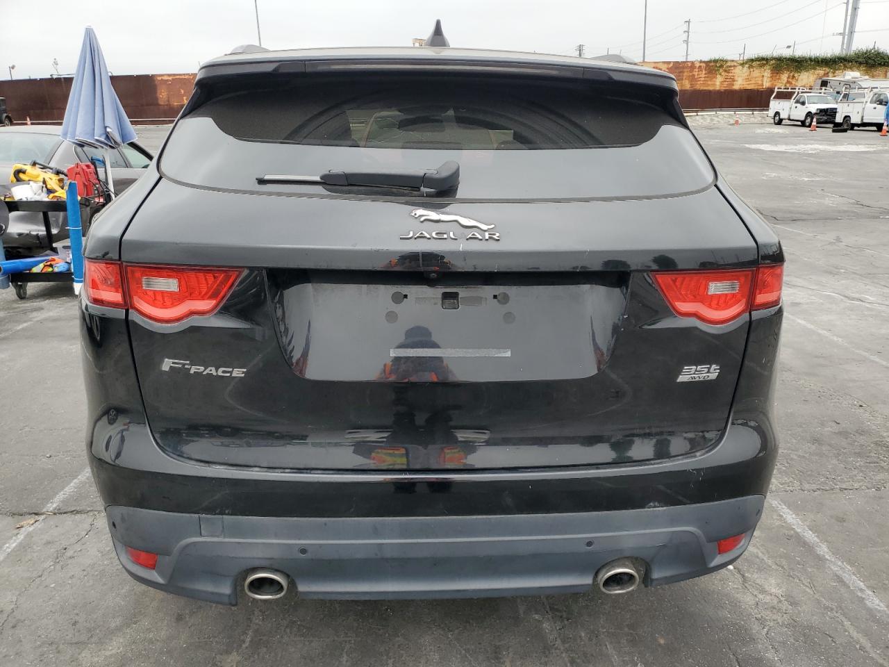 2017 Jaguar F-Pace R - Sport VIN: SADCL2BV1HA491133 Lot: 68723455