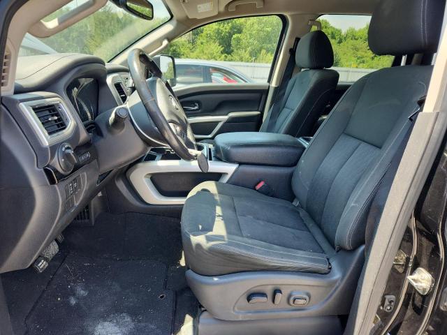  NISSAN TITAN 2018 Черный