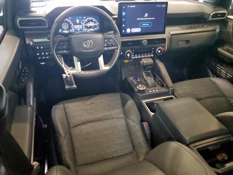  TOYOTA TACOMA 2024 Серебристый