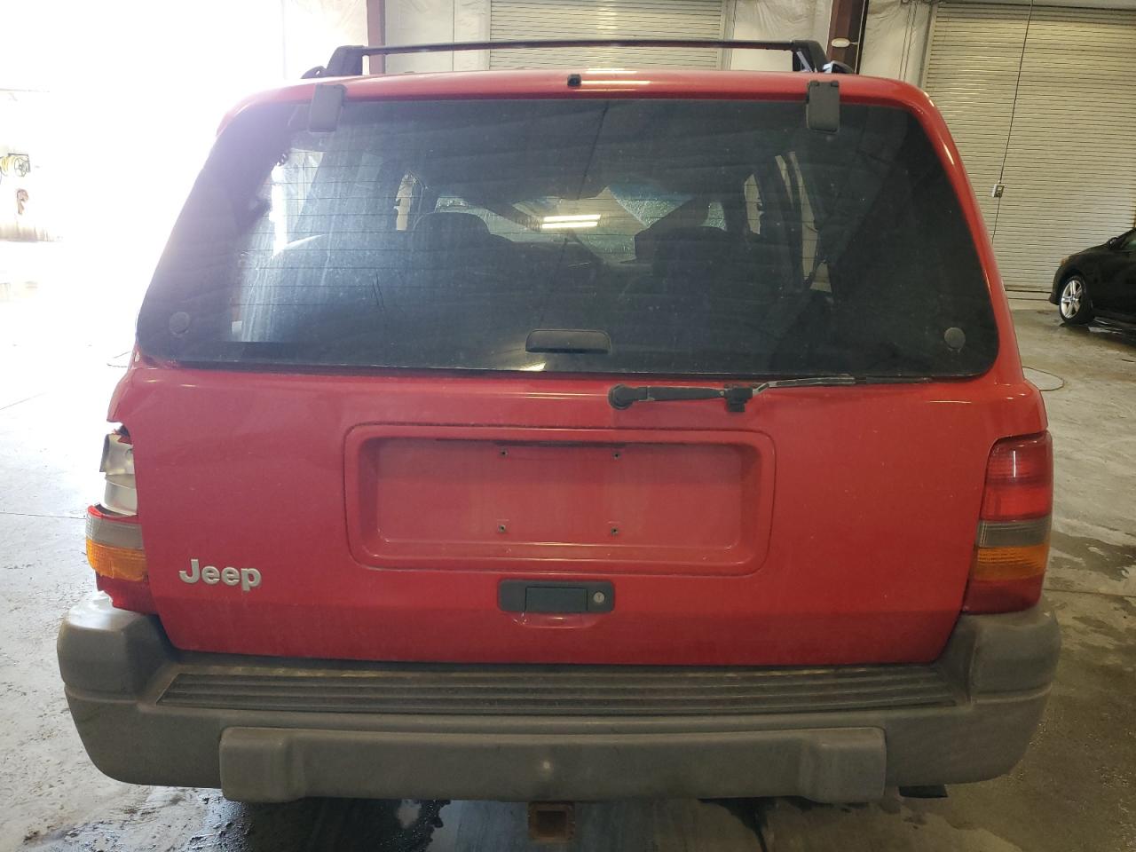 1998 Jeep Grand Cherokee Laredo VIN: 1J4GZ58S6WC353237 Lot: 70574895