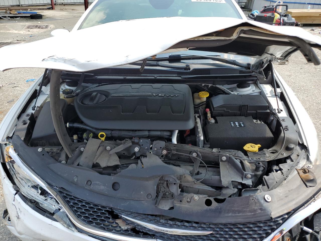 2016 Chrysler 200 Limited VIN: 1C3CCCAG1GN184450 Lot: 69420105