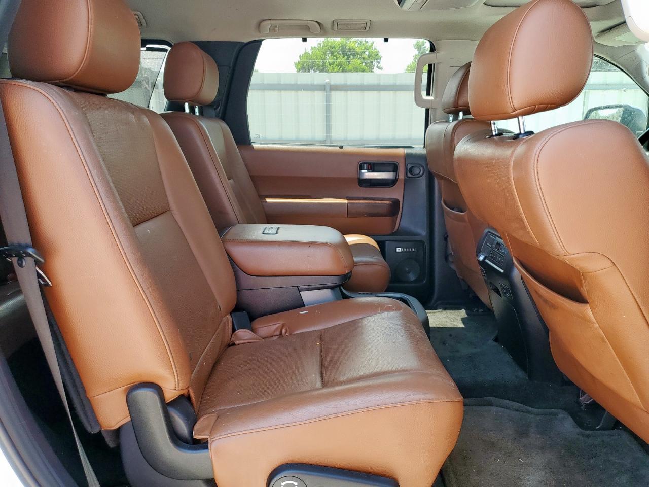 2014 Toyota Sequoia Platinum VIN: 5TDYY5G16ES053040 Lot: 67808615