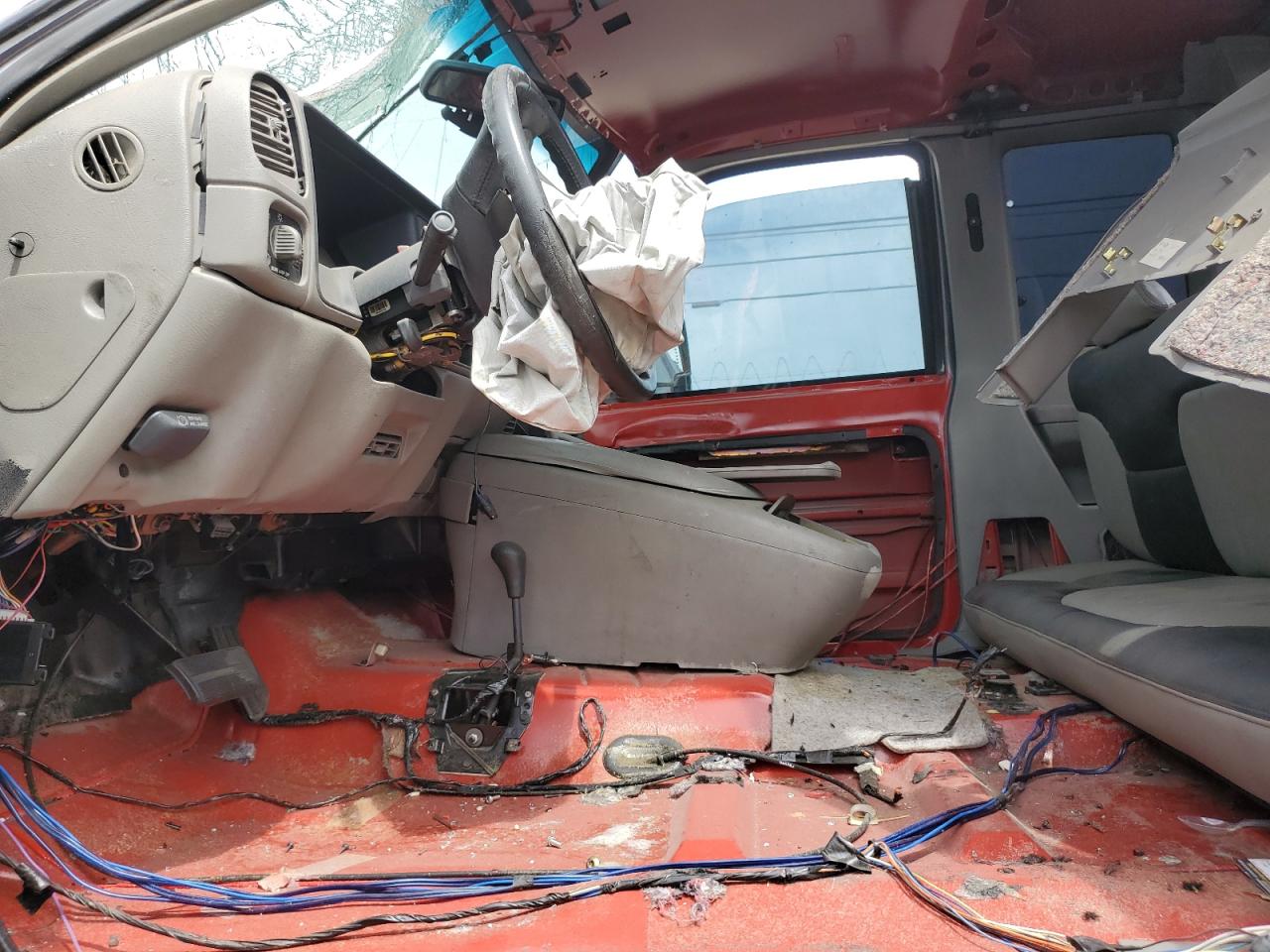 1996 Chevrolet Gmt-400 K1500 VIN: 2GCEK19R7T1171957 Lot: 70334565