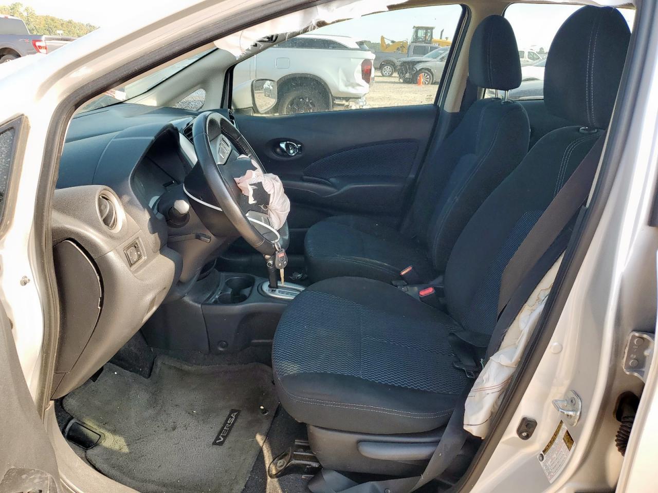 2015 Nissan Versa Note S VIN: 3N1CE2CP5FL391230 Lot: 70258505