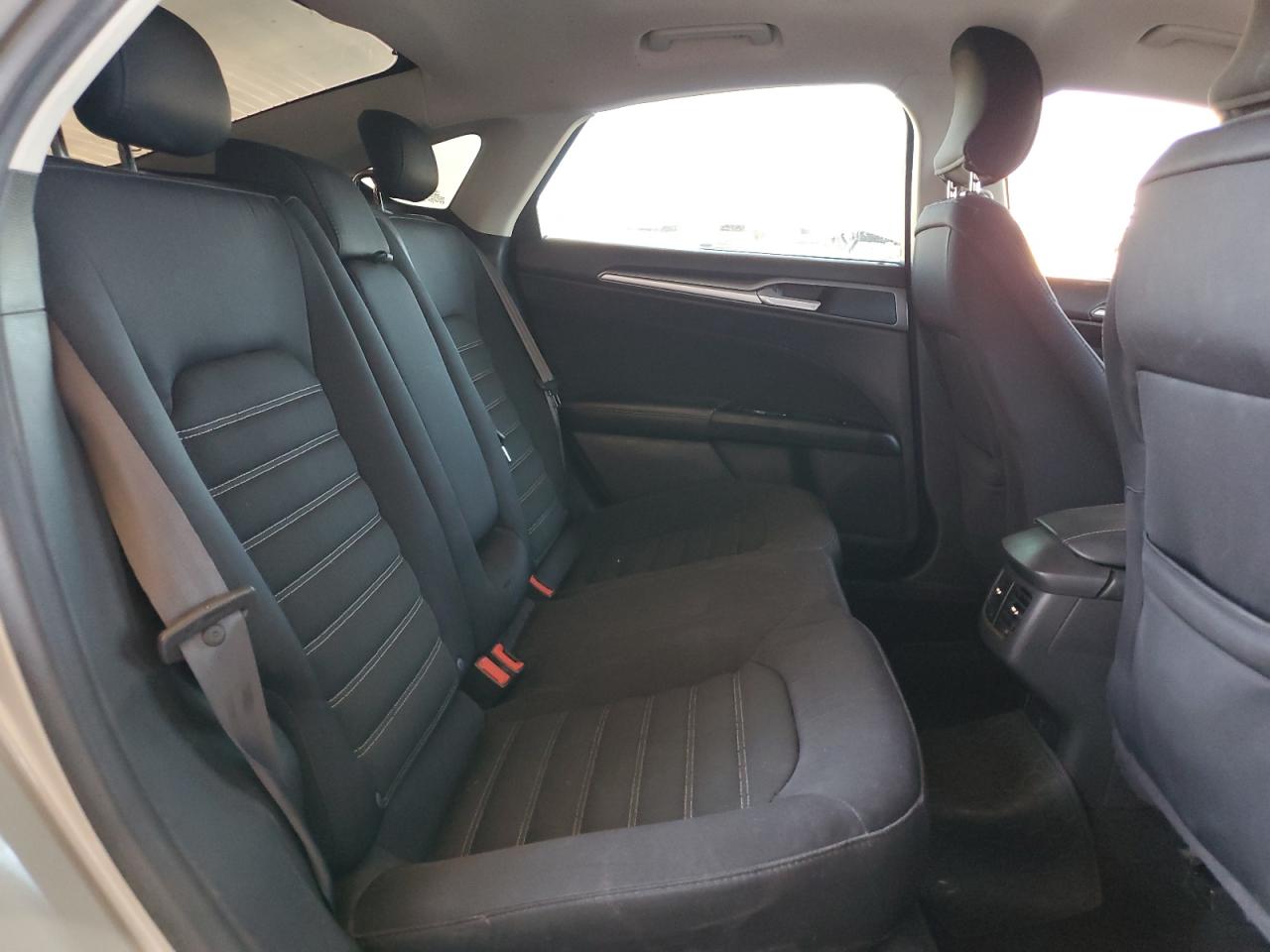 2015 Ford Fusion Se VIN: 3FA6P0H76FR183622 Lot: 67403185
