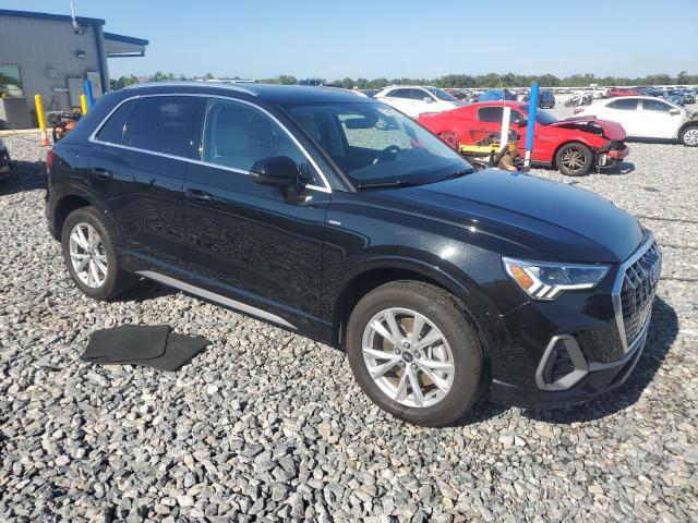  AUDI Q3 2024 Черный