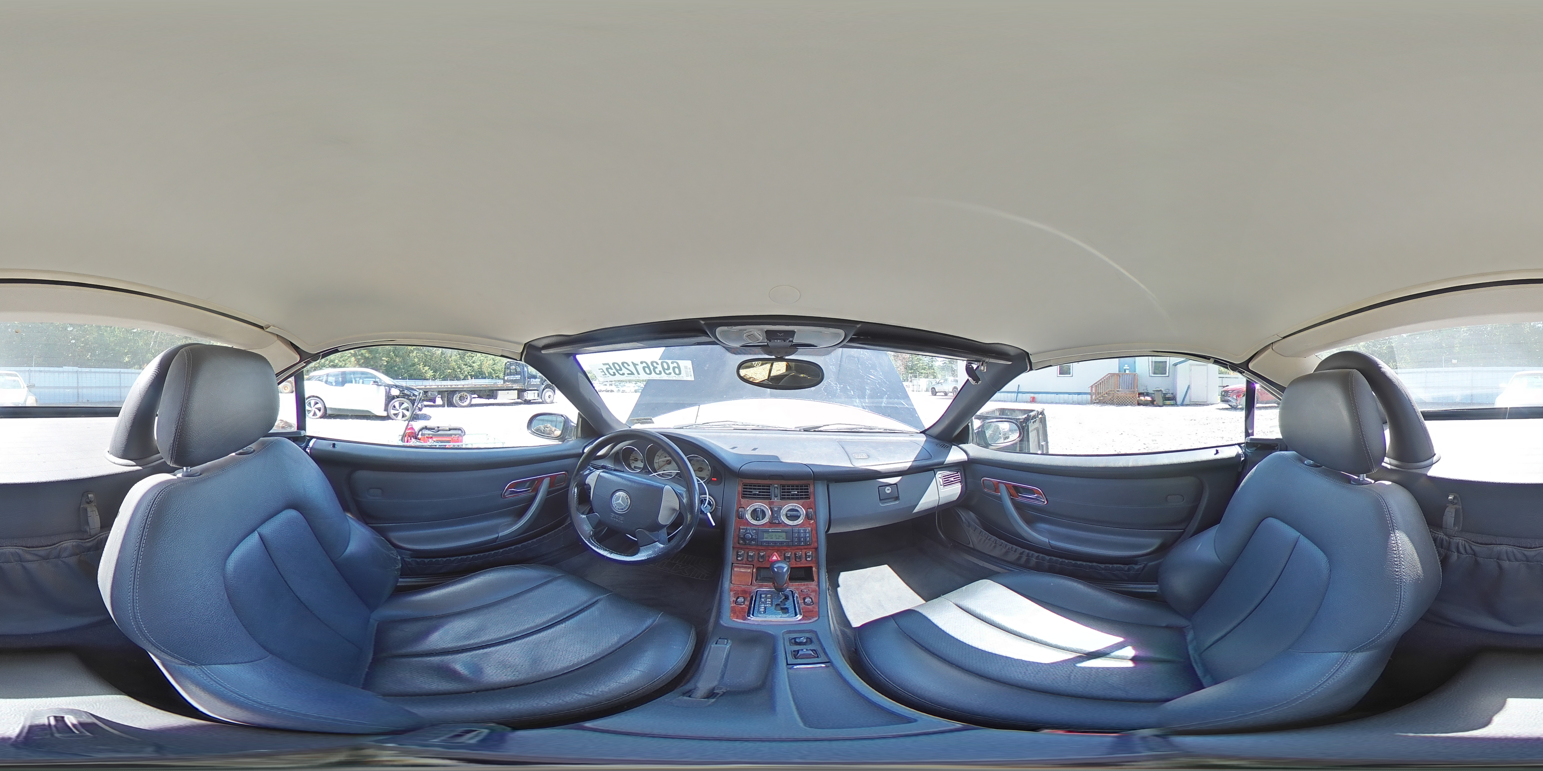2000 Mercedes-Benz Slk 230 Kompressor VIN: WDBKK47FXYF146417 Lot: 69361295