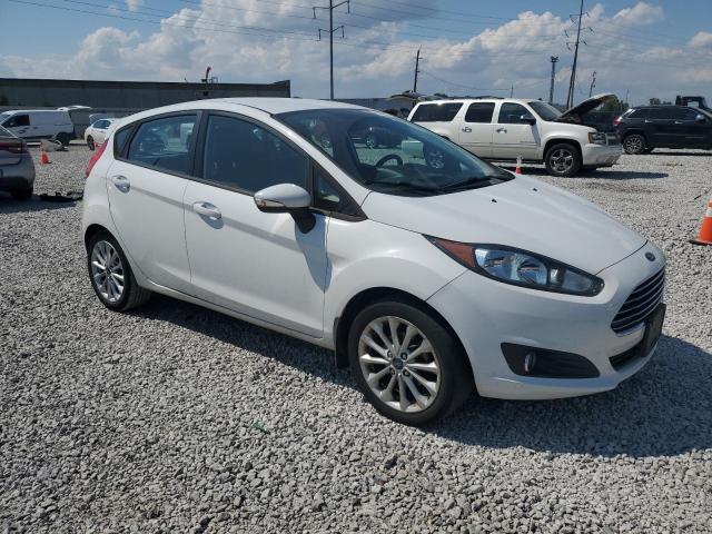  FORD FIESTA 2014 Biały