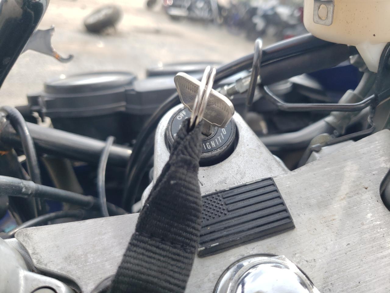 1997 Yamaha Yzf600 R VIN: JYA5AHE04VA005063 Lot: 69008095