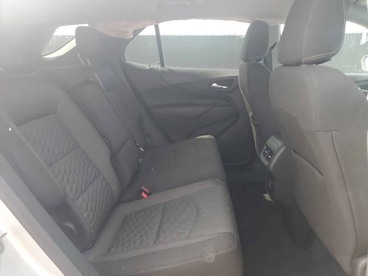 2019 Chevrolet Equinox Lt VIN: 3GNAXKEV8KS633655 Lot: 70986125