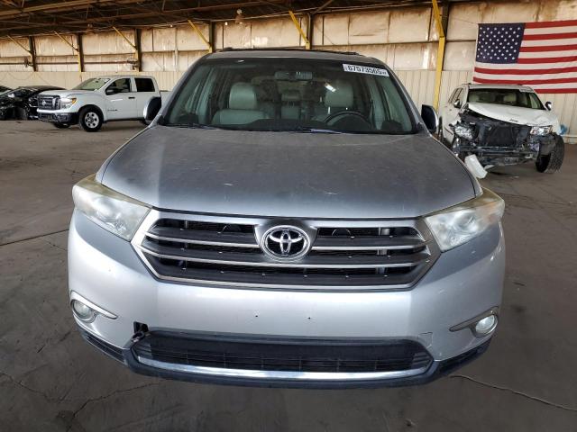  TOYOTA HIGHLANDER 2013 Silver