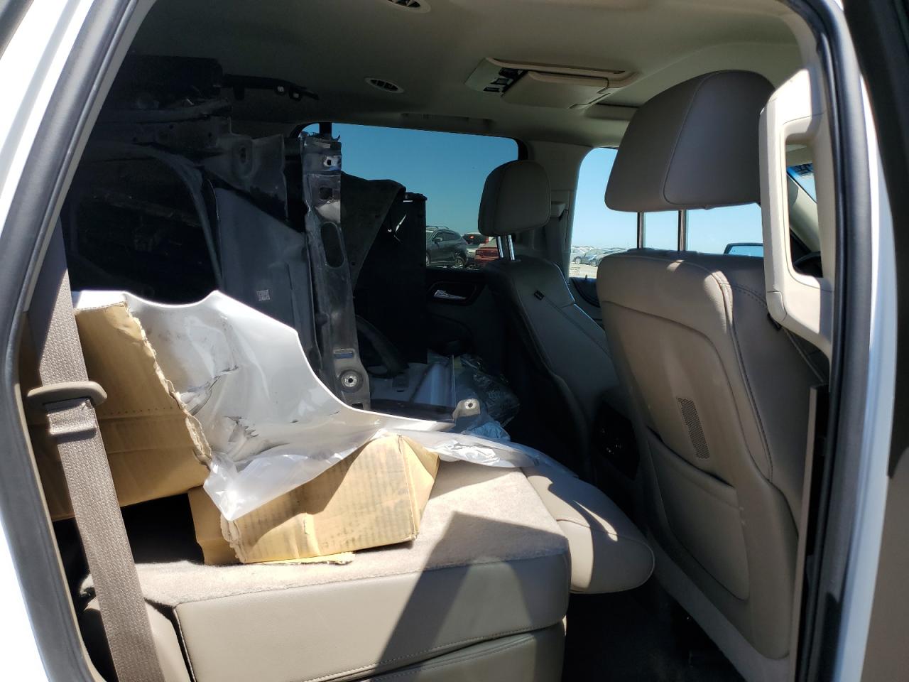 2016 GMC Yukon Slt VIN: 1GKS2BKC0GR245865 Lot: 69598635