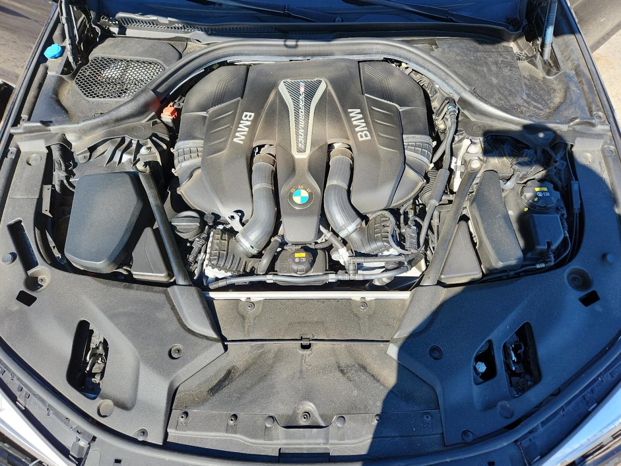 2018 BMW M550Xi VIN: WBAJB9C57JB035700 Lot: 71016055