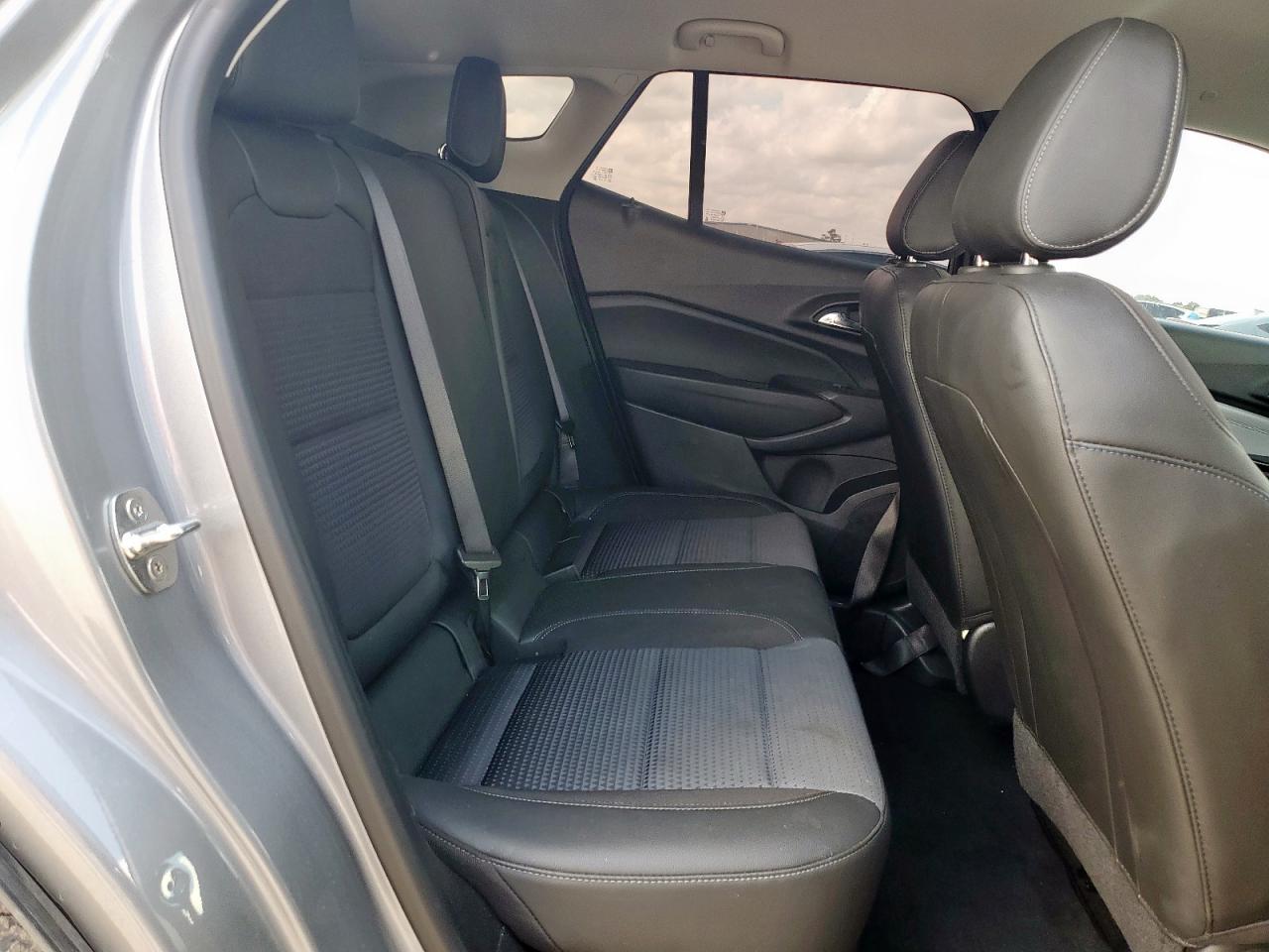 2024 Chevrolet Trax 1Lt VIN: KL77LHE2XRC070323 Lot: 68197995