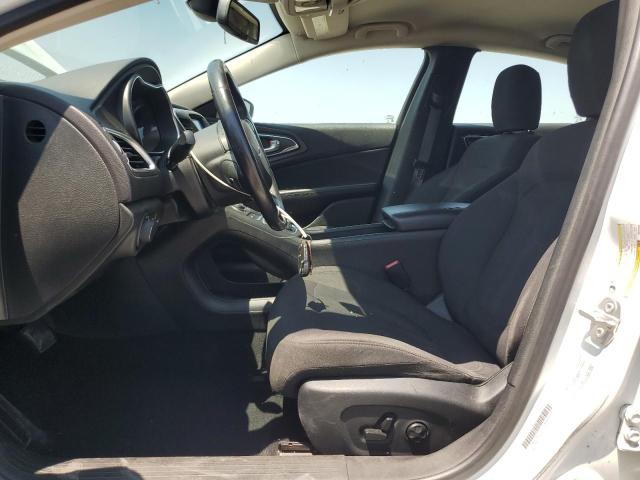 Sedans CHRYSLER 200 2016 White