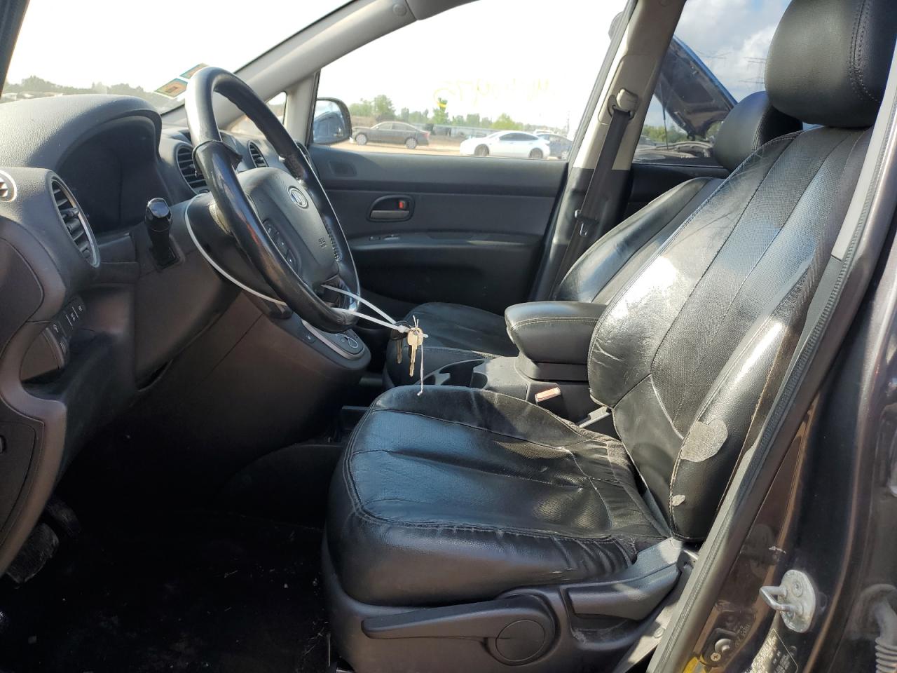 2008 Kia Rondo Lx VIN: KNAFG526487179082 Lot: 69646975