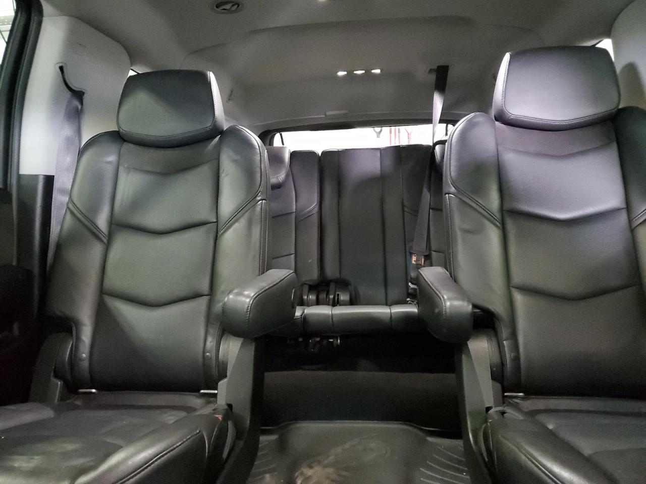 2016 Cadillac Escalade Esv Luxury VIN: 1GYS4HKJ7GR468048 Lot: 67364175