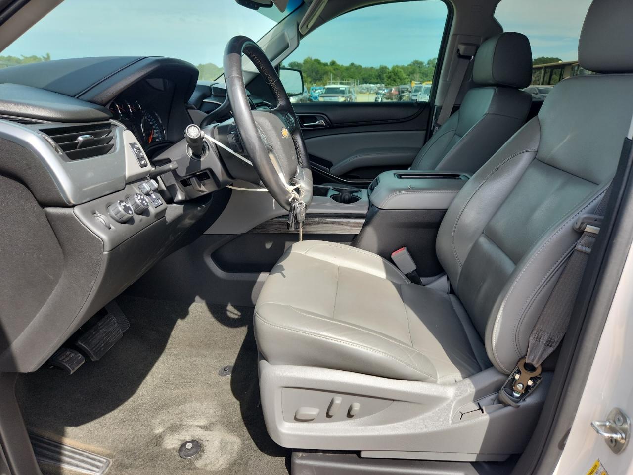 2016 Chevrolet Suburban VIN: 1GNSKHKC8GR138407 Lot: 70026755