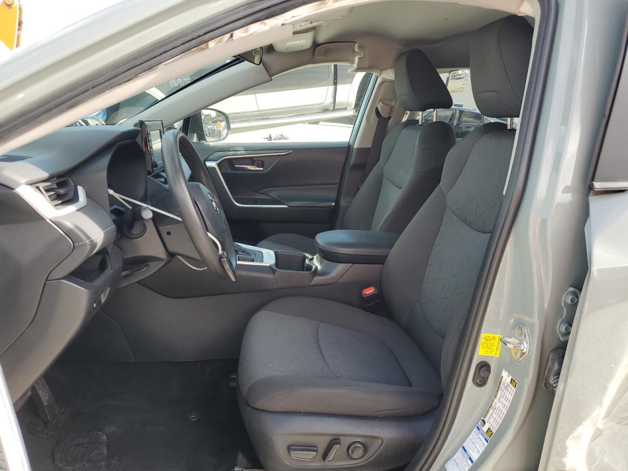 2022 Toyota Rav4 Xle VIN: 2T3P1RFV9NW284752 Lot: 68590915