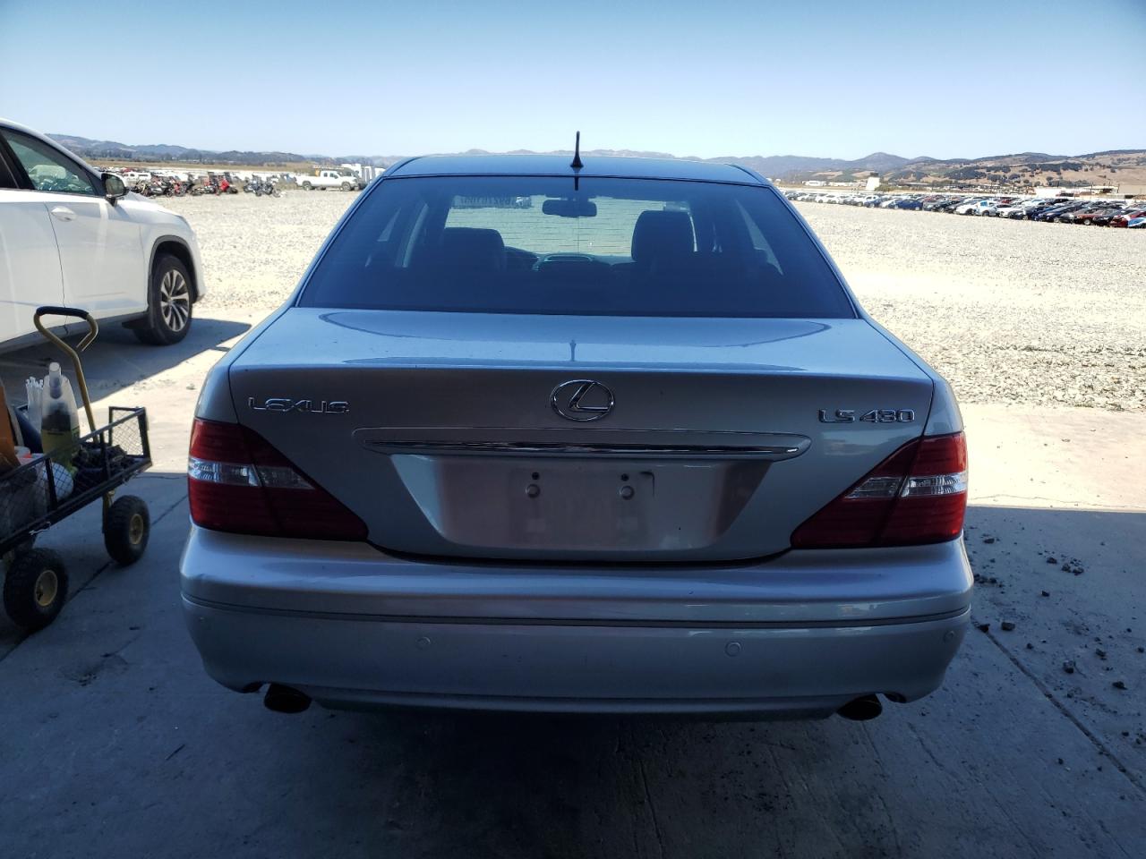 2004 Lexus Ls 430 VIN: JTHBN36F240163552 Lot: 69276105