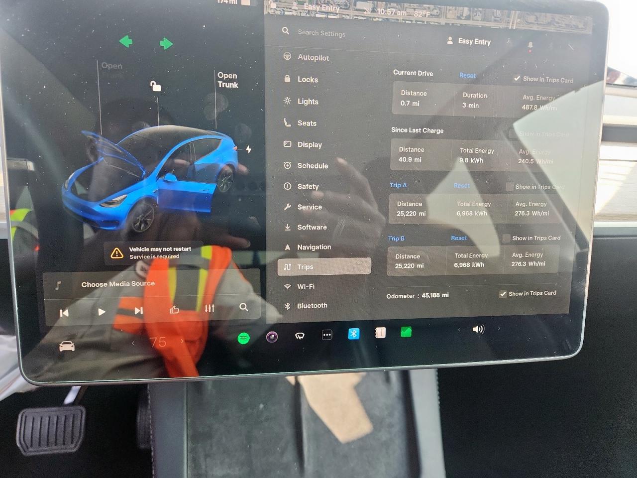 2021 Tesla Model Y VIN: 5YJYGDEE6MF298037 Lot: 70517285