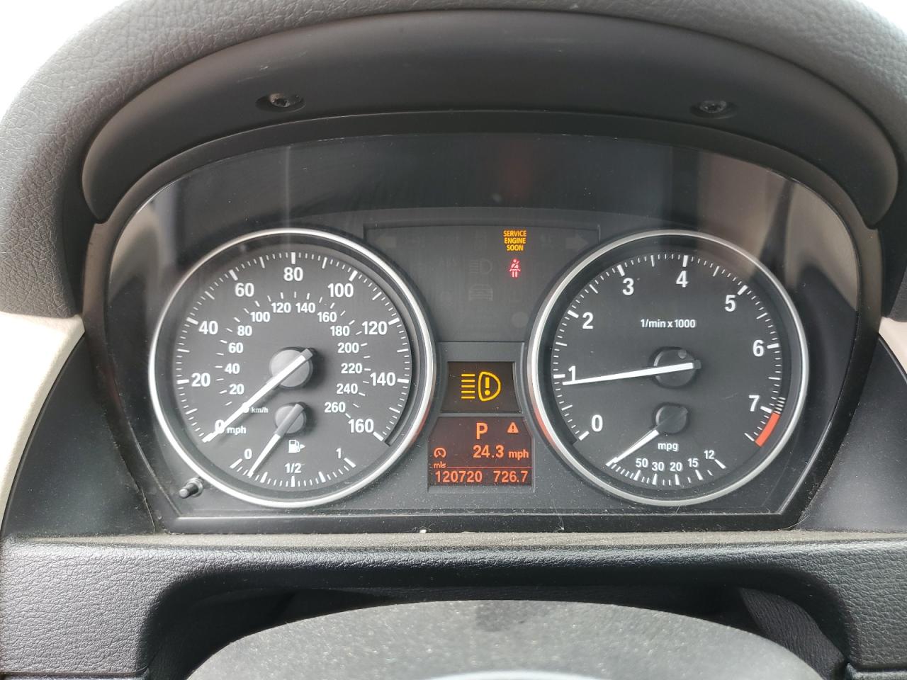 2015 BMW X1 xDrive28I VIN: WBAVL1C59FVY38661 Lot: 70112585