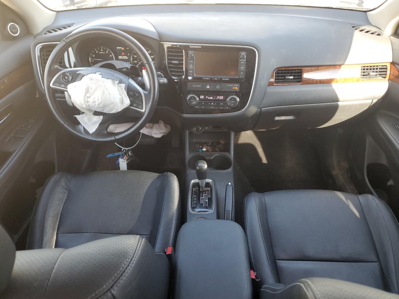 2014 Mitsubishi Outlander Gt VIN: JA4JZ4AXXEZ008438 Lot: 70508925