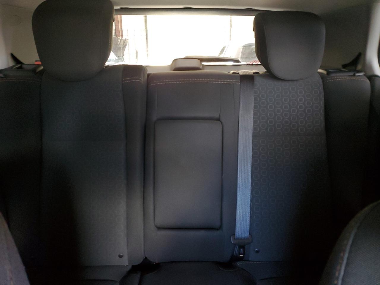 2019 Chevrolet Trax Ls VIN: 3GNCJNSB6KL196805 Lot: 71031945