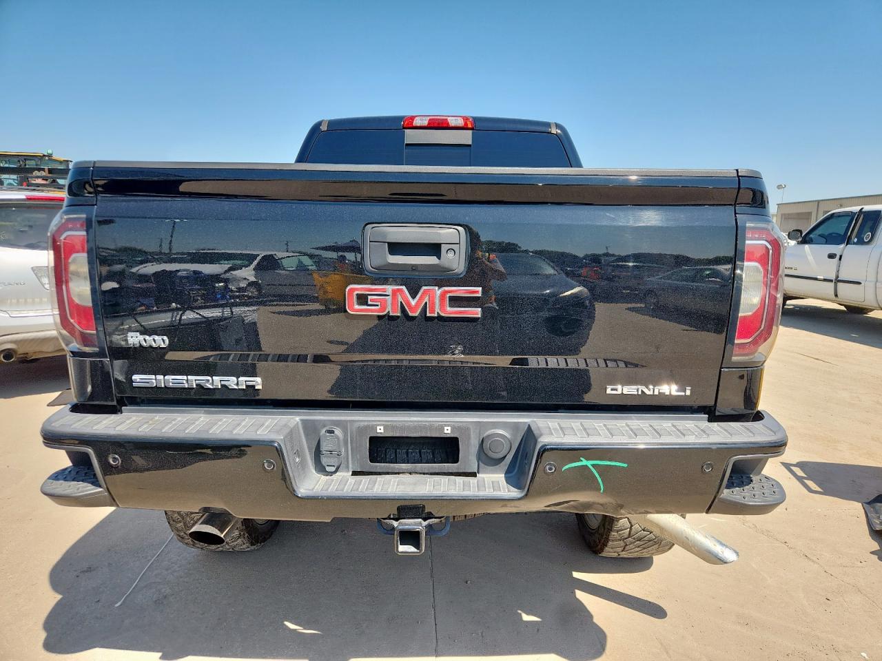 2018 GMC Sierra K1500 Denali VIN: 3GTU2PEJ6JG555408 Lot: 93393835
