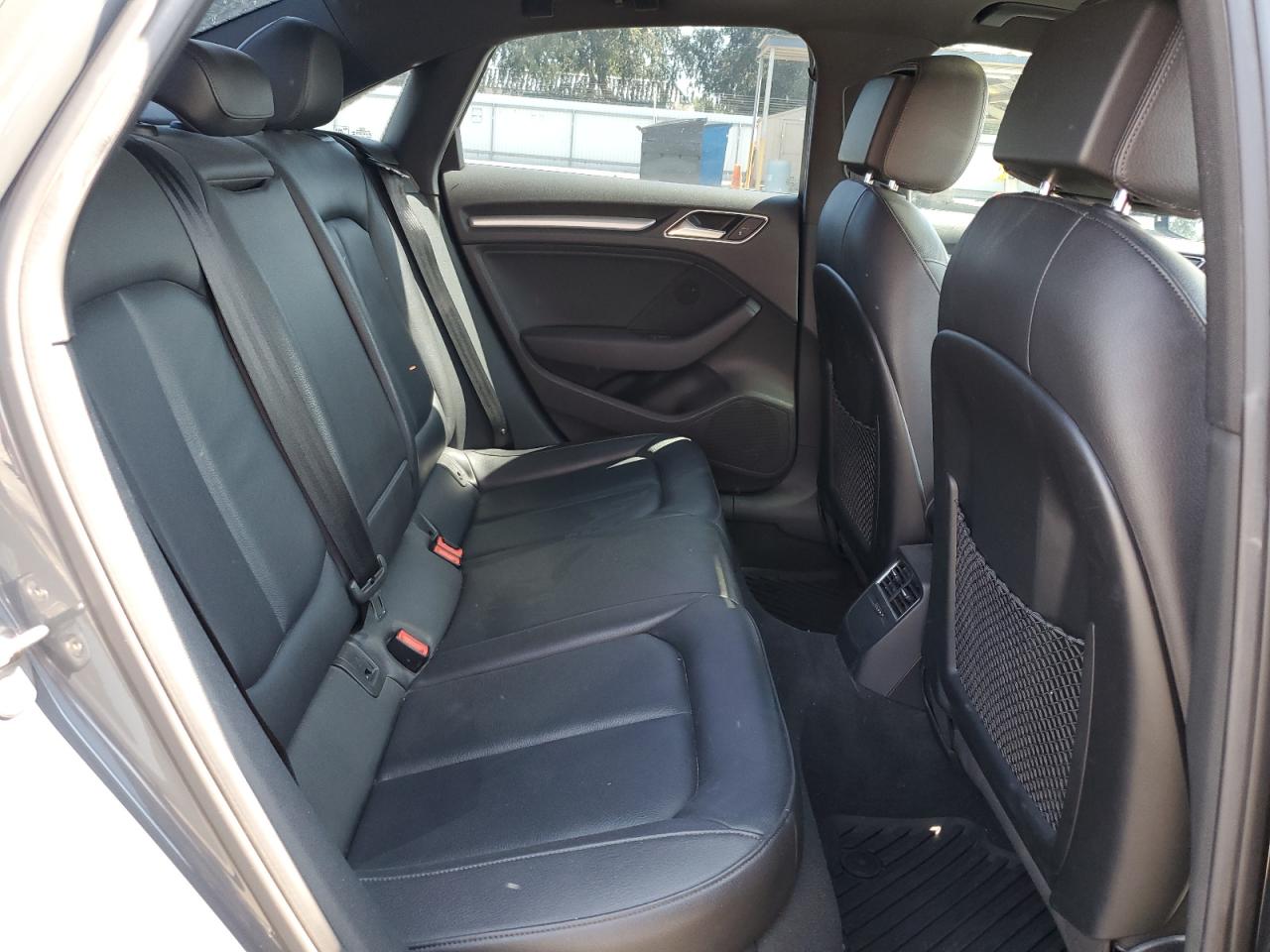 2018 Audi A3 Premium VIN: WAUAUGFF4J1009046 Lot: 67824605