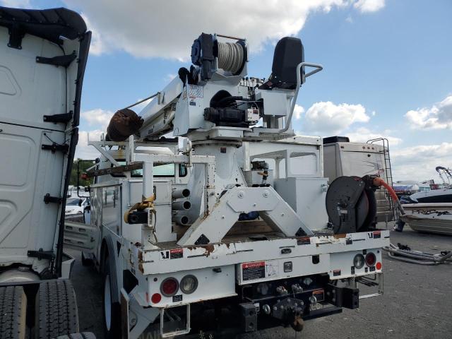 2022 FREIGHTLINER M2 106 MEDIUM DUTY  