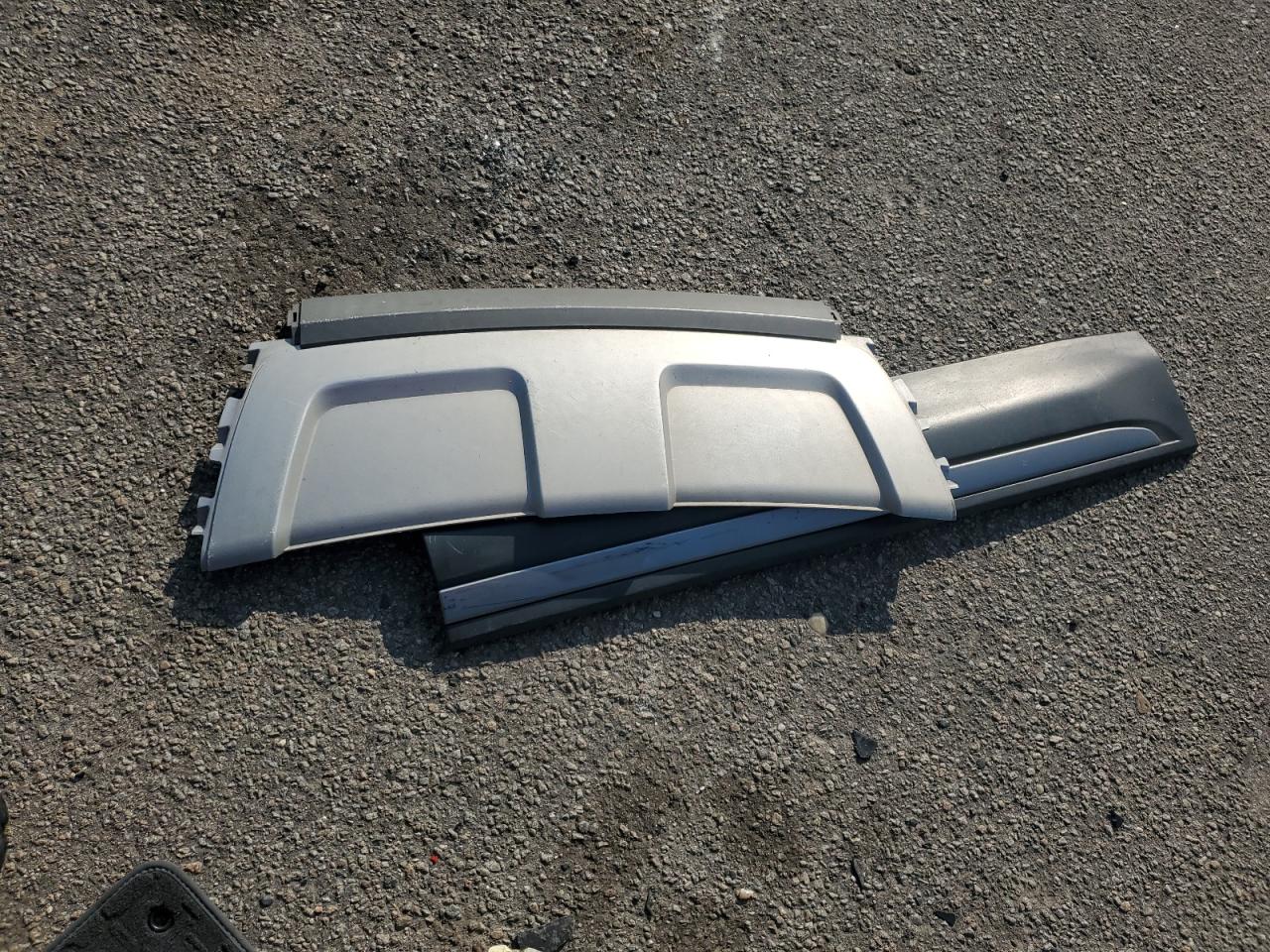 2015 Land Rover Range Rover Evoque Pure Premium VIN: SALVR2BG1FH077433 Lot: 68570965