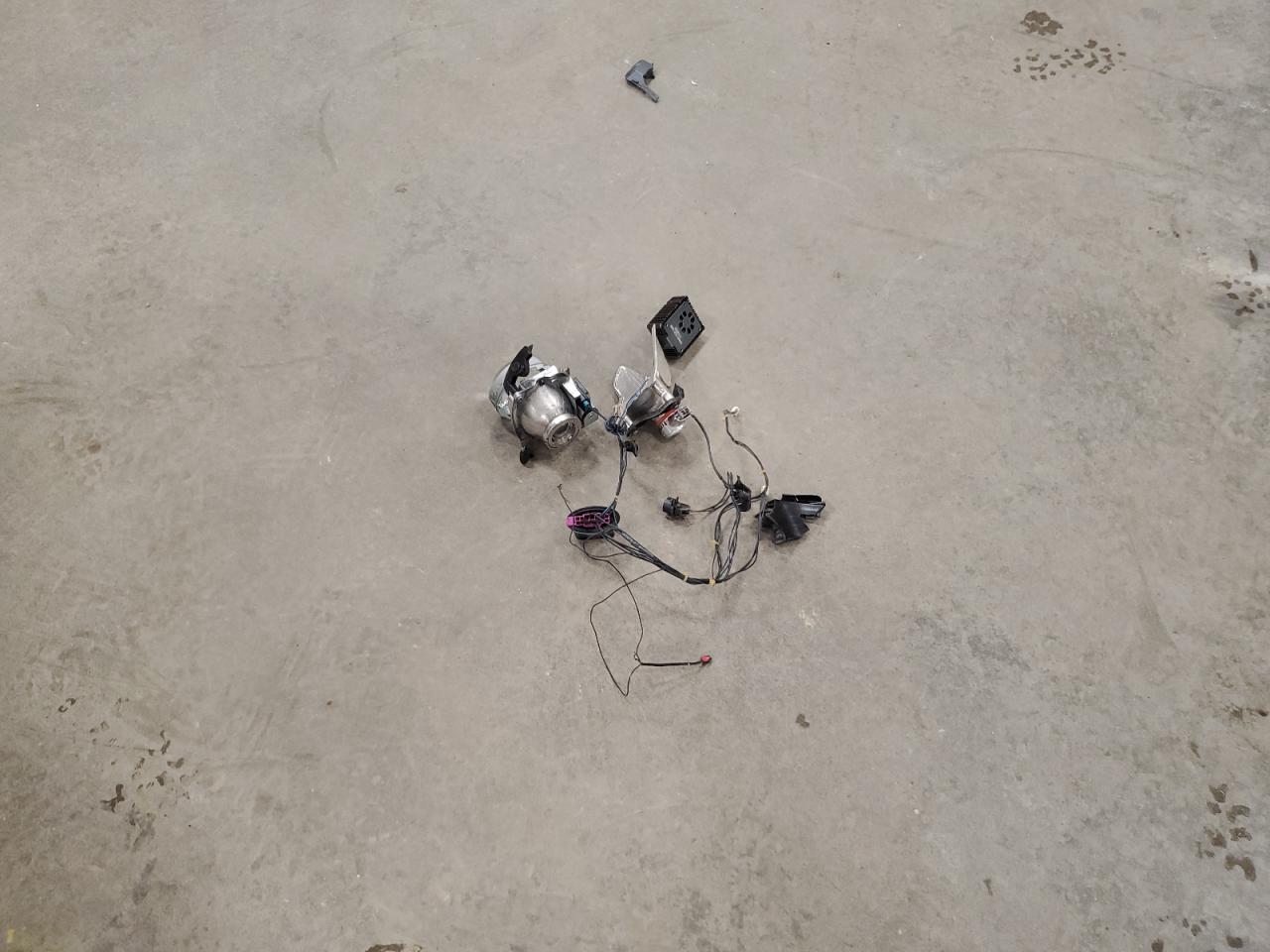 2017 Audi A4 Premium VIN: WAUANAF47HN034793 Lot: 68719945