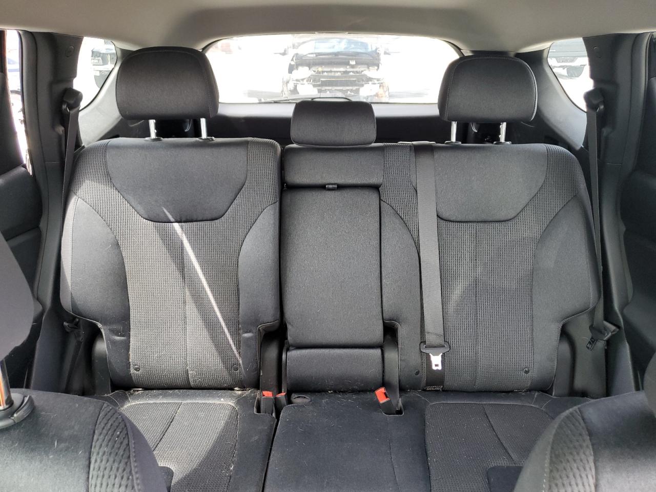 2020 Hyundai Santa Fe Sel VIN: 5NMS33AD7LH177698 Lot: 70113675