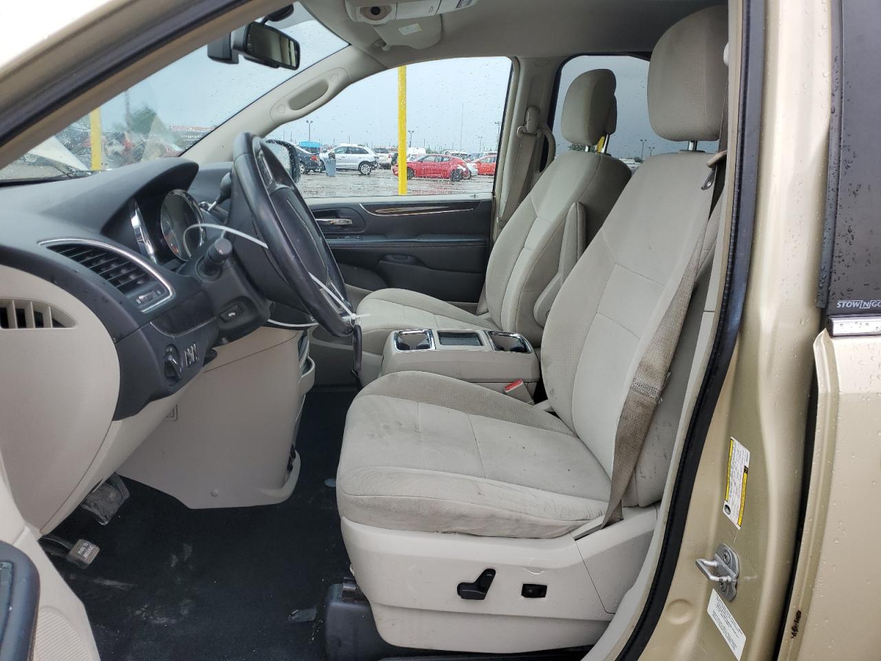 2011 Chrysler Town & Country Touring VIN: 2A4RR5DG4BR635971 Lot: 69587015
