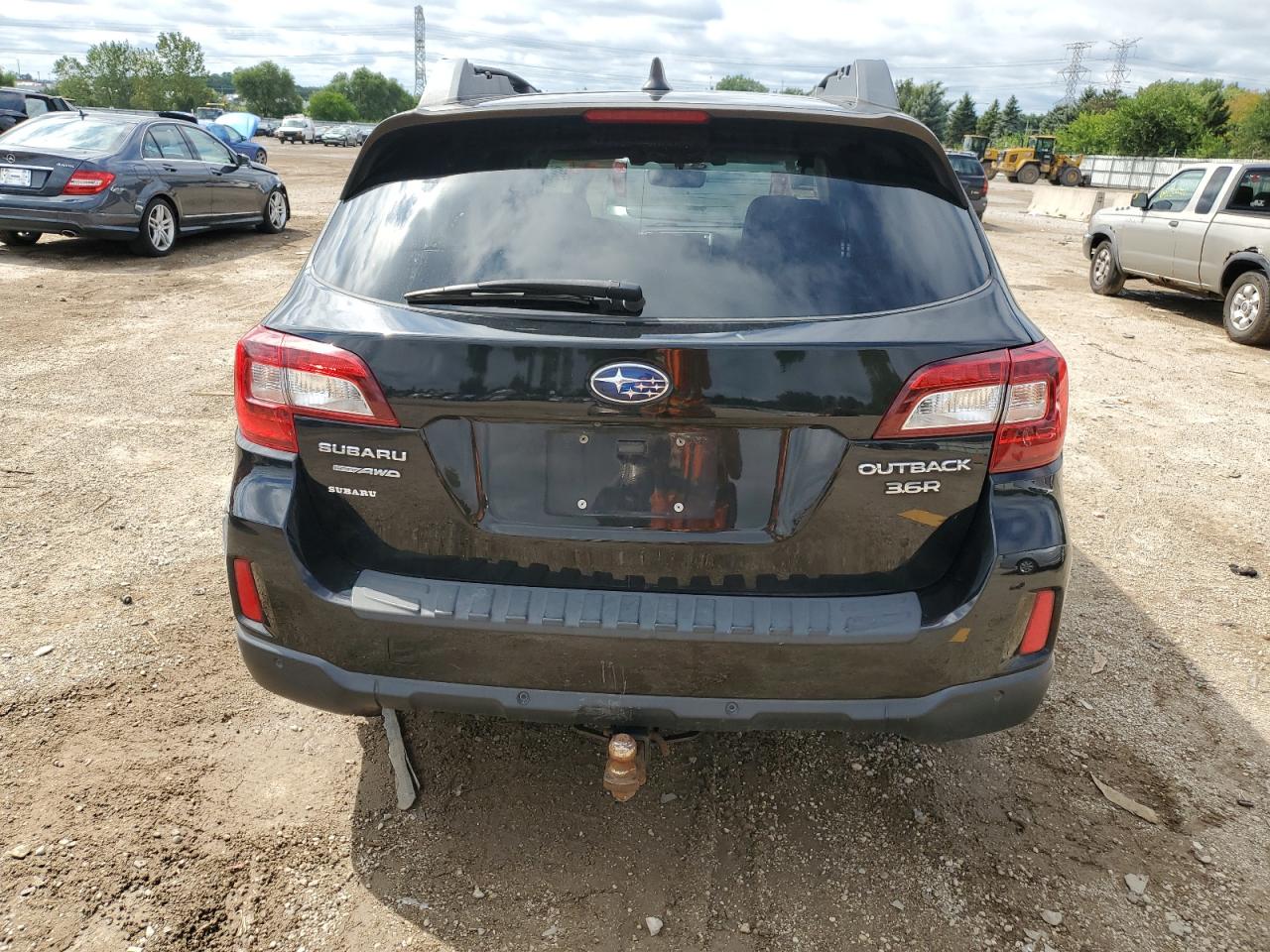 2017 Subaru Outback 3.6R Limited VIN: 4S4BSENC0H3394625 Lot: 68836155