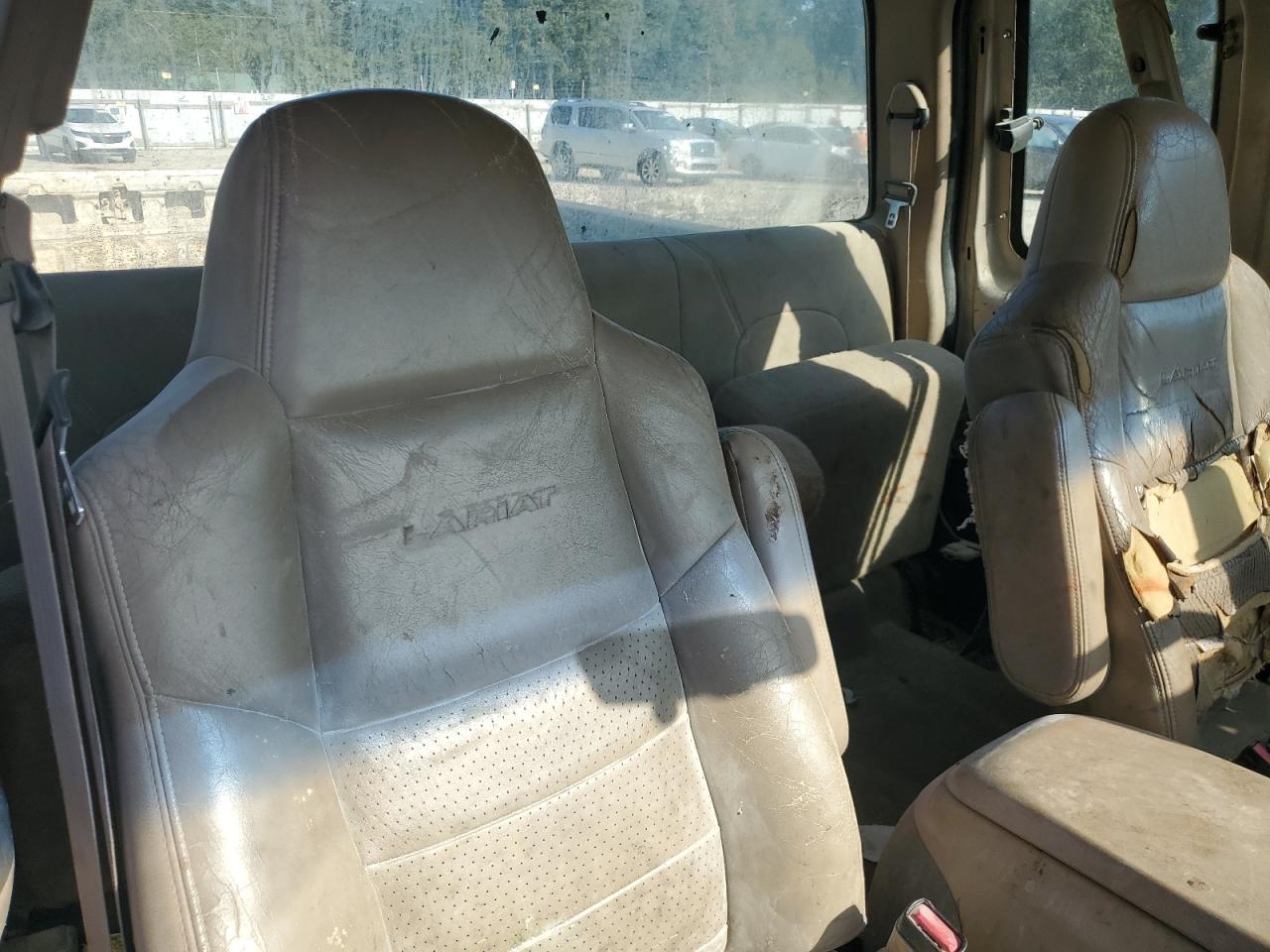 1999 Ford F350 Srw Super Duty VIN: 1FTSX31LXXEB39659 Lot: 69632895